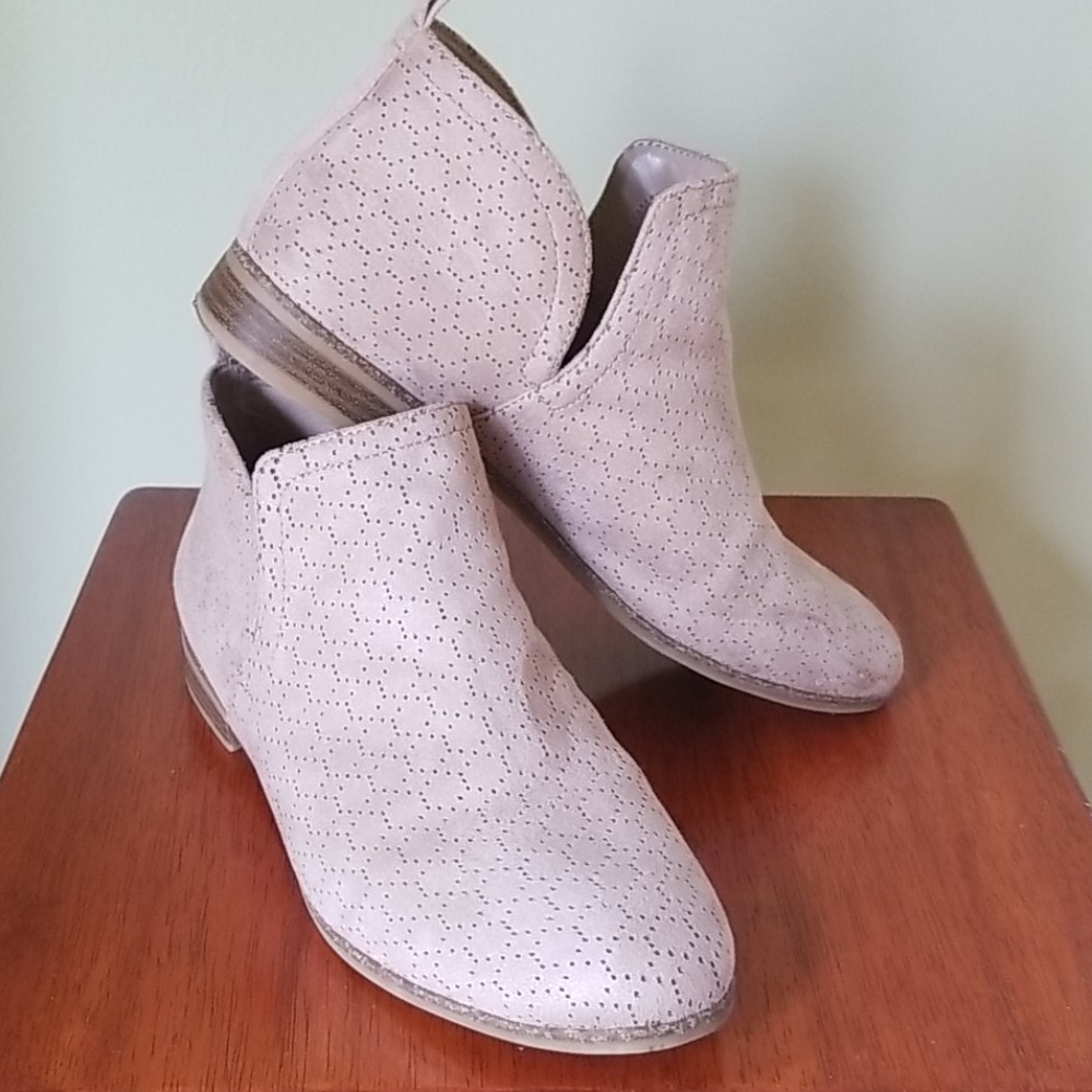 Dr. Scholl's rise ankle boot